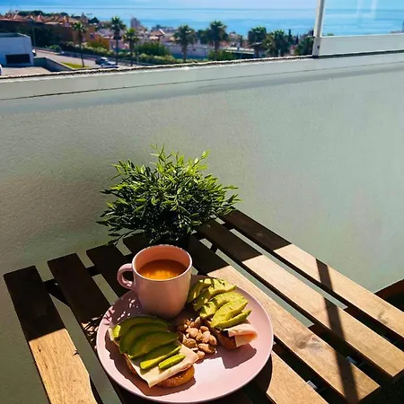 Precioso Apartamento Con Piscina Y Vistas Al Mar! *