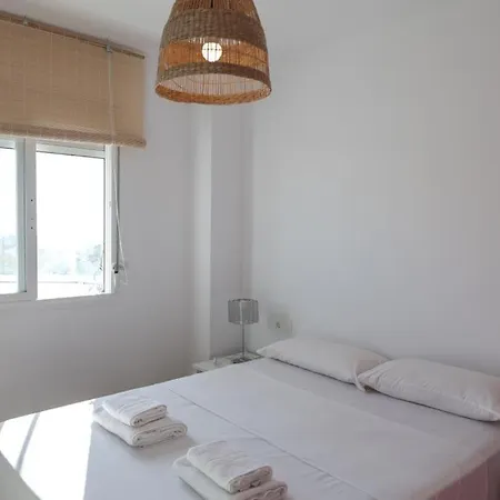 Precioso Apartamento Con Piscina Y Vistas Al Mar!
